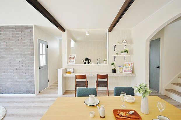 SAN+ZEH基準クリア住宅や耐震等級3。実質0円にてZEH住宅となる太陽光発電設置可能の建物価格1800万円(税込)基準28.5坪