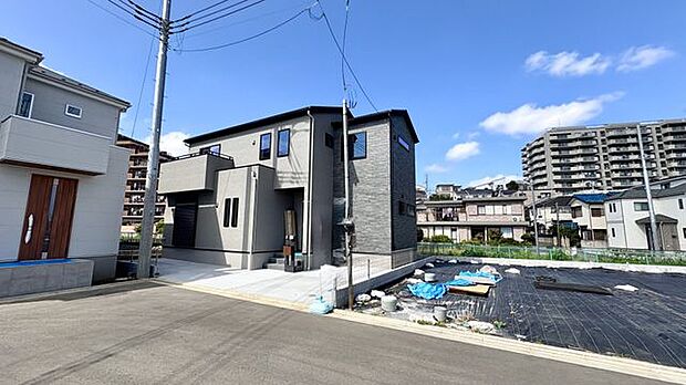 外観写真 SAN+の家はすべての住宅で『耐震等級3』を標準仕様としています 長期優良住宅認定基準を上回るランクの耐震性能です。