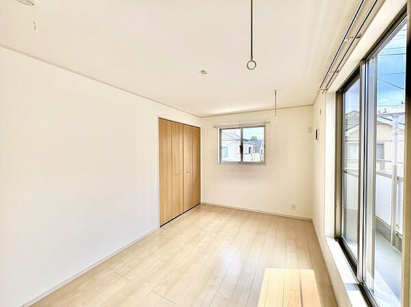 洋室7.5帖