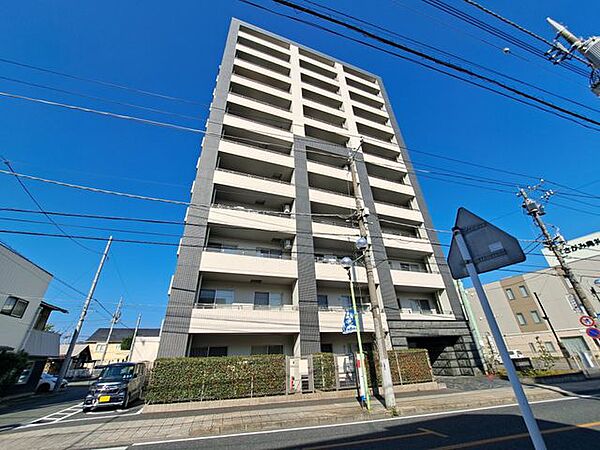 外観　洗練された奇麗なマンションです