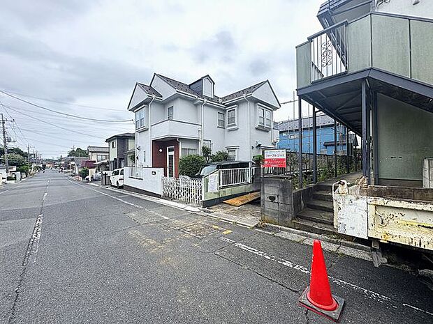 現況写真　建築中