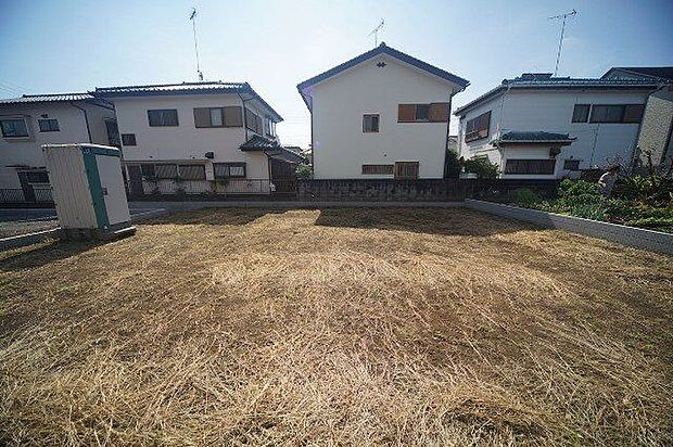 【現地土地】　SAN＋では、安心して新生活をスタートできるよう、外構までセット価格でご案内しております。プランセット内容については是非お問い合わせください