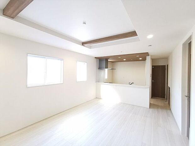 1号棟　リビング対面キッチンを採用した16帖のLDK.