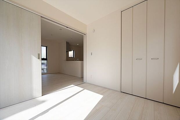 1F洋室 4.5帖 収納あり