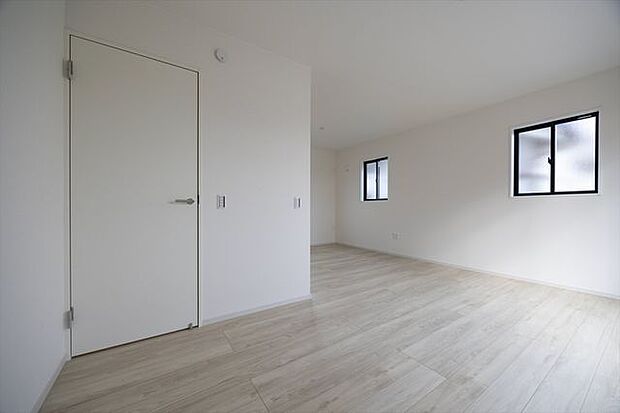 間仕切りを作り2部屋の仕様にも