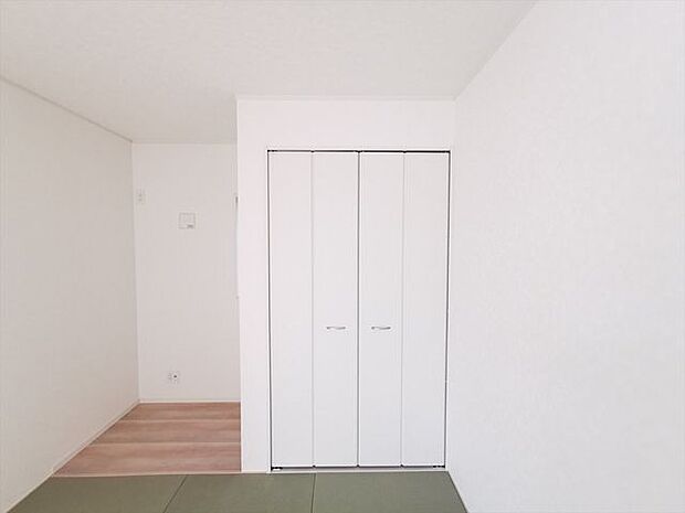 洋風和室 5.25帖収納