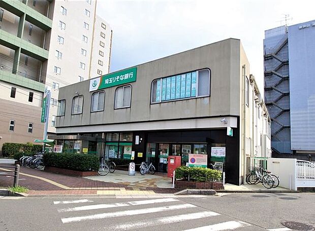埼玉りそな銀行新狭山支店 徒歩9分。 660m