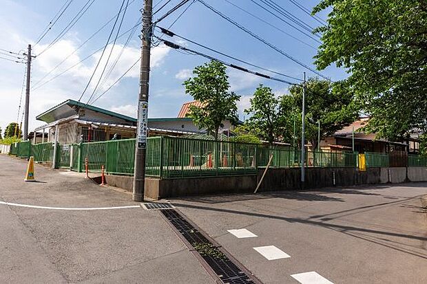 小山台保育園 徒歩8分。 600m