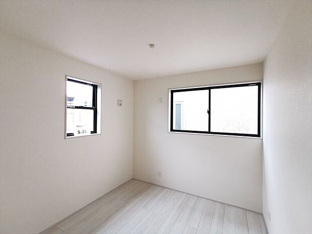 洋室　5.33帖