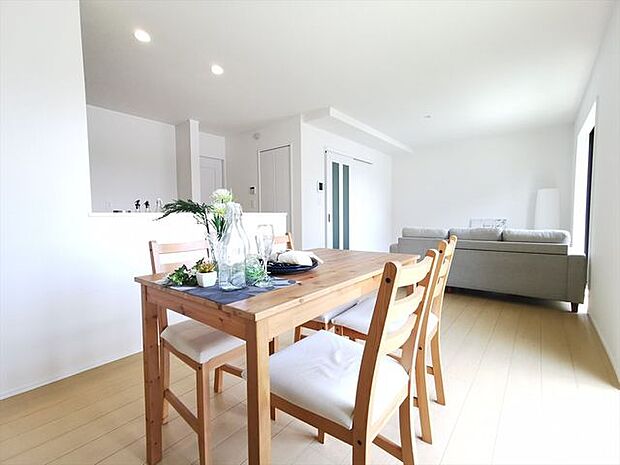 同仕様　リビング施工例