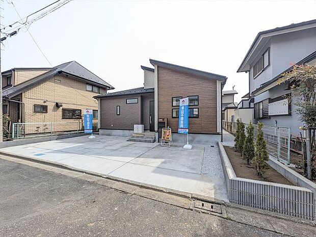 ラクラク駐車で毎日スイスイ!解放感たっぷりの‘ゆとり暮らし‘が叶う分譲住宅。