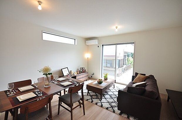 同仕様　リビング（施工例）