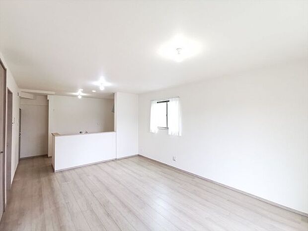 同仕様　リビング施工例