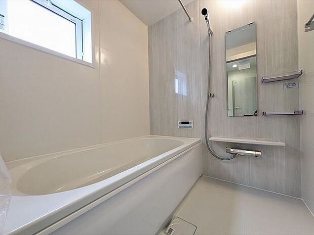 1坪以上広さを設けた浴室でゆっくりバスタイム。