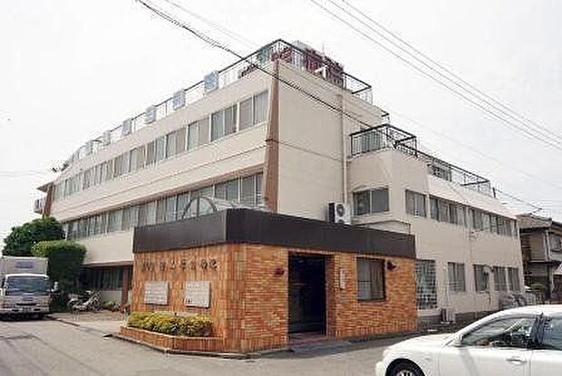 医療法人誠至会狭山厚生病院 徒歩6分。 410m