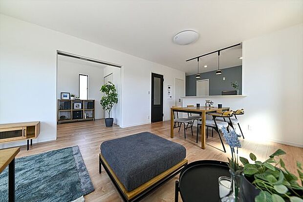 建物プラン例(内観同仕様)建物面積94.21m2建物価格1800万円