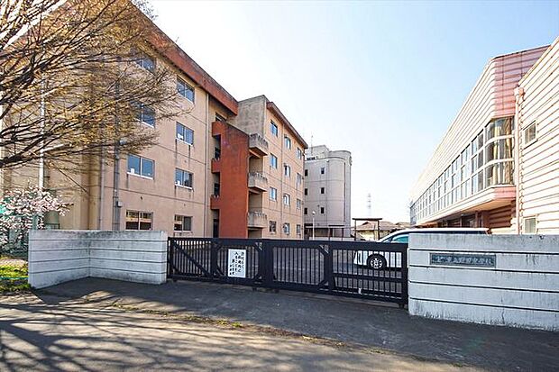 川越市立野田中学校 徒歩10分。 780m