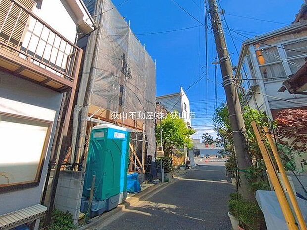 前面道路を含む現地写真
