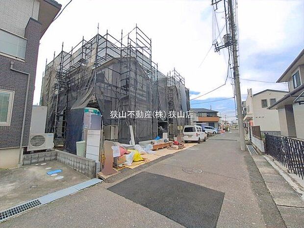 前面道路を含む現地写真