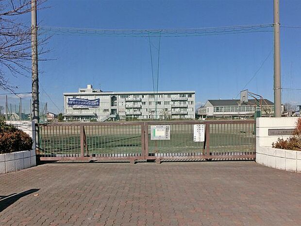 川越市立大東西中学校 徒歩11分。 850m