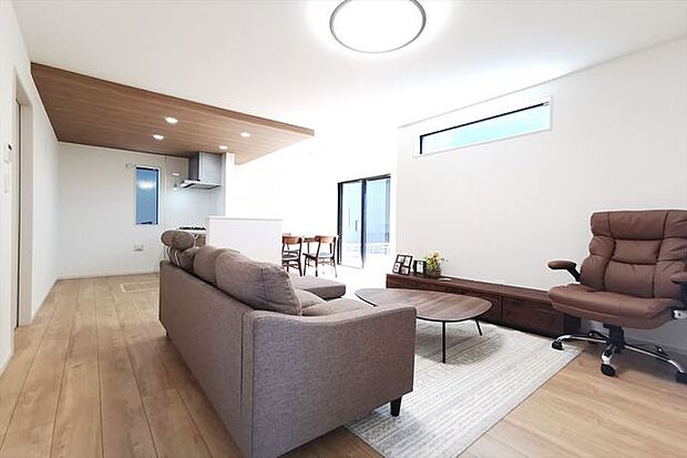 同仕様　リビング施工例