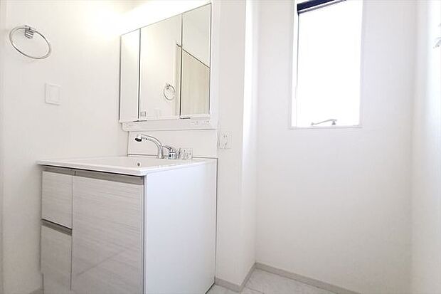 同仕様　洗面室施工例