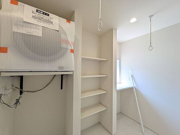 家事動線を増やし、キッチンの採光や通風をUP