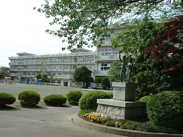 川越市立武蔵野小学校 徒歩14分。 1090m