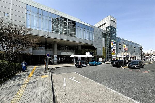 本川越駅 徒歩22分。 1710m