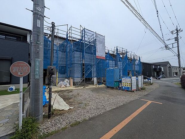 前面道路を含む現地写真