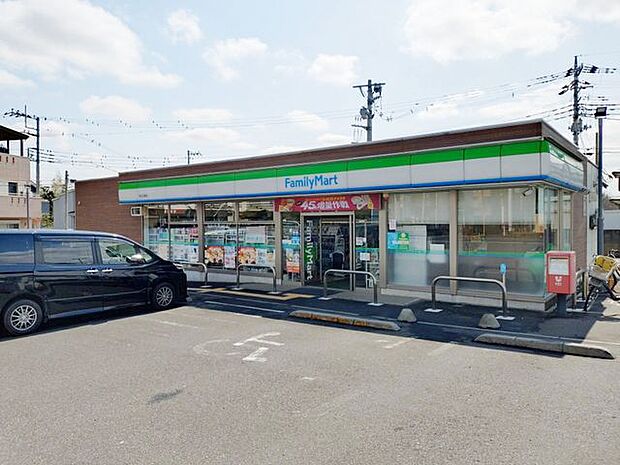 ファミリーマート狭山広瀬店 徒歩1分。 40m