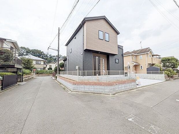 全居室南東向き!家事効率を考えた動線や設備を充実させた新邸!