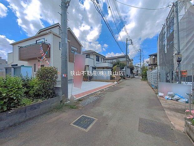 前面道路を含む現地写真