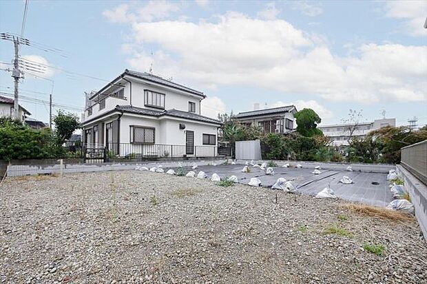 南道路面の陽当たり良い区画です。