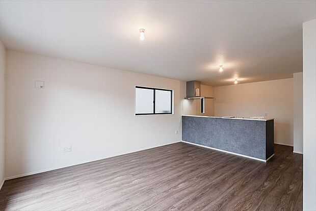 対面キッチで家族の会話が広がります