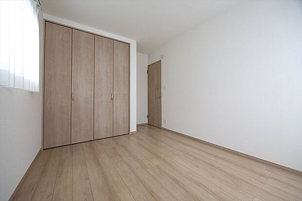 洋室6帖／各室クローゼット完備