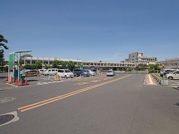 独立行政法人国立病院機構西埼玉中央病院 徒歩10分。 800m