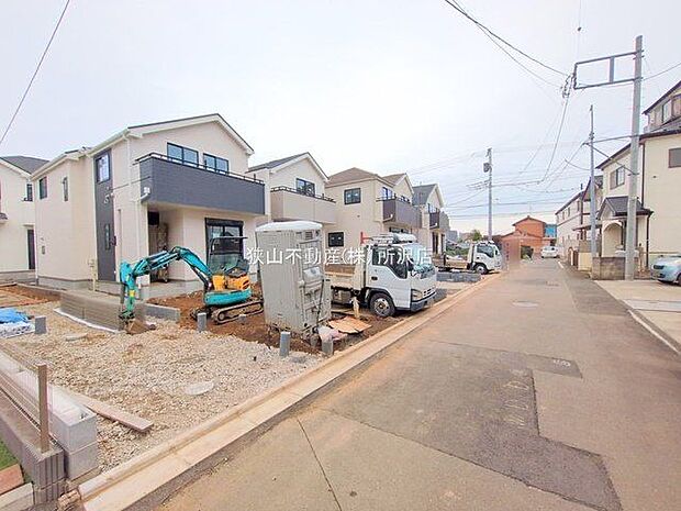 前面道路含む現地写真