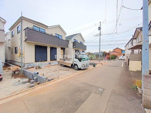 前面道路含む現地写真