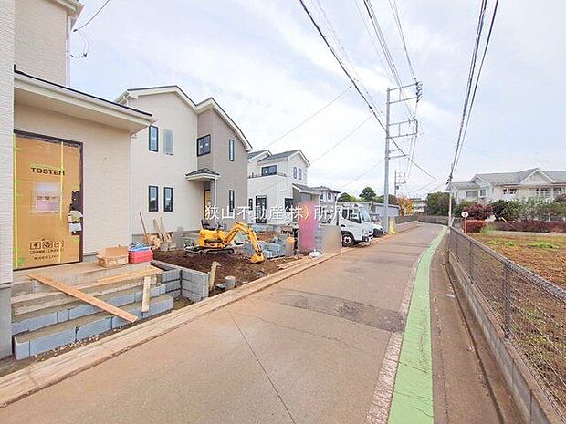 前面道路含む現地写真