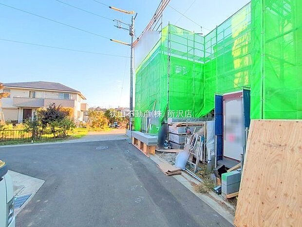 前面道路含む現地写真