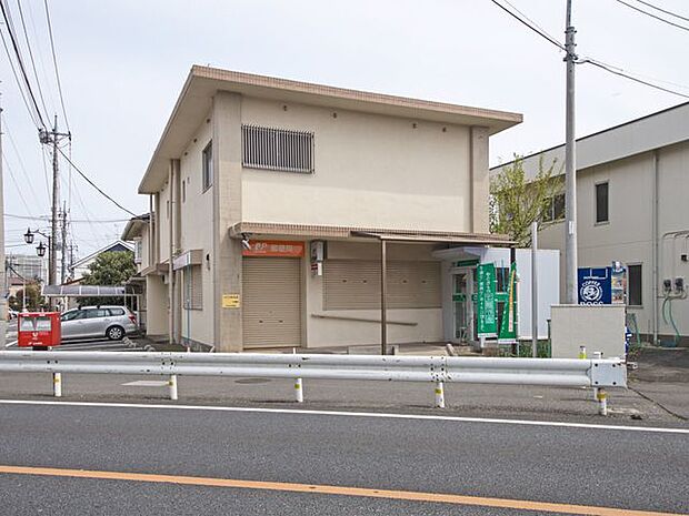 所沢美原郵便局 徒歩7分。 500m