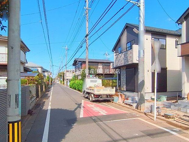 前面道路含む現地写真
