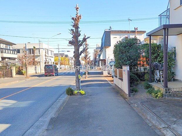 前面道路含む現地写真