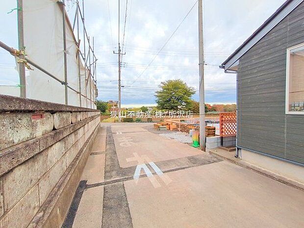 前面道路含む現地写真