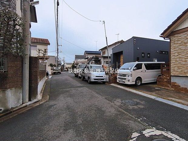 前面道路含む現地写真