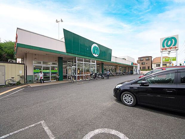 マミーマート小手指店 徒歩8分。 627m