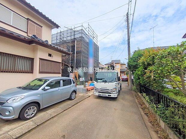 前面道路含む現地写真