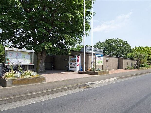 所沢市立所沢図書館椿峰分館 徒歩5分。 340m