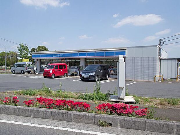 ローソン所沢下新井店 徒歩3分。 200m